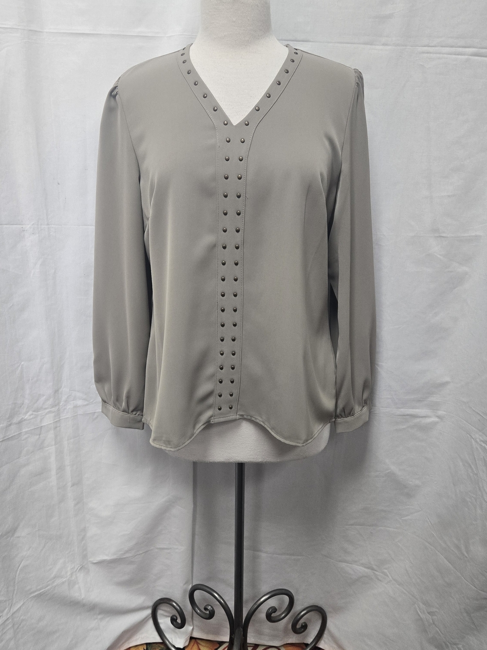 Coco + Carmen Stud-Trim V-Neck Blouse